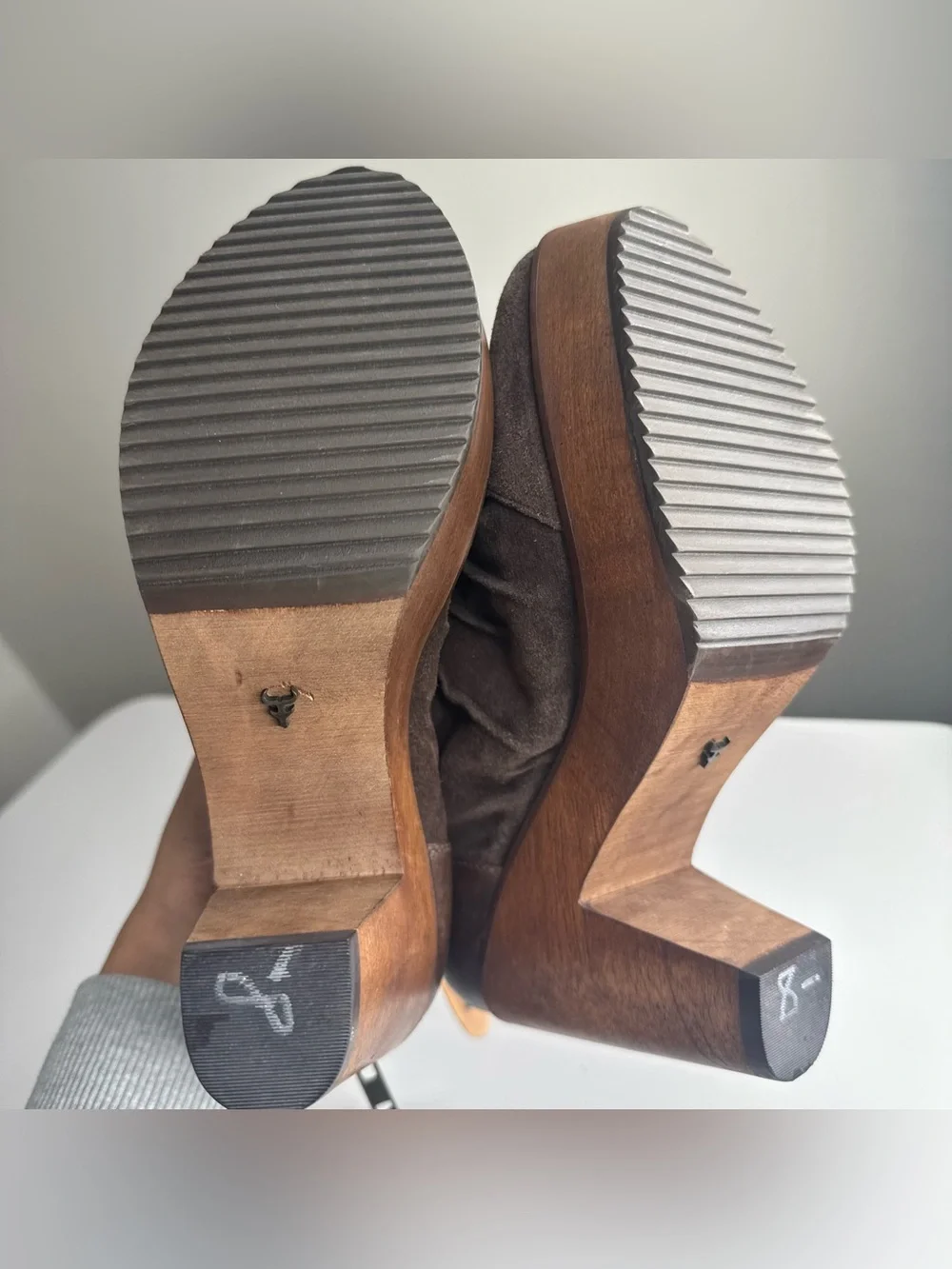 Trask Chocolate Brown Suede Leather‎ Ruched Wooden Block Heel Boho Ankle Booties